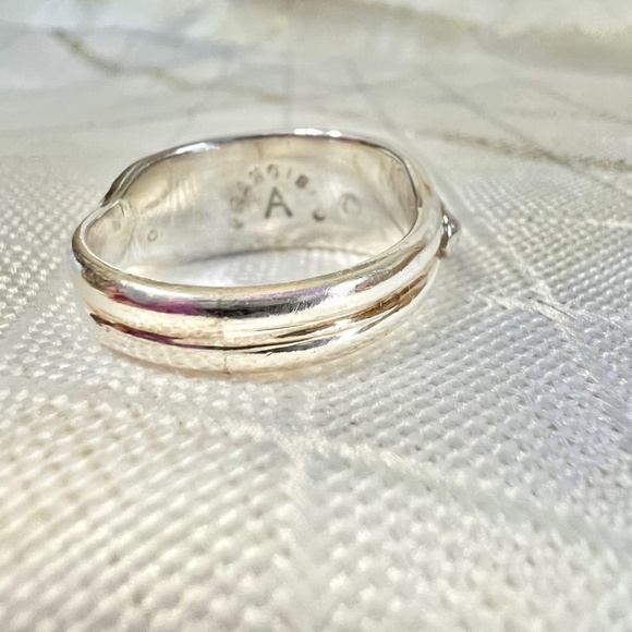 Spiny Oyster and Opal sterling silver signed native Navajo ring - Picture 2 of 8